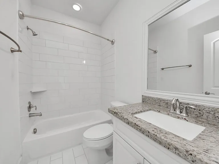 1628 W 24th St — Photo 18