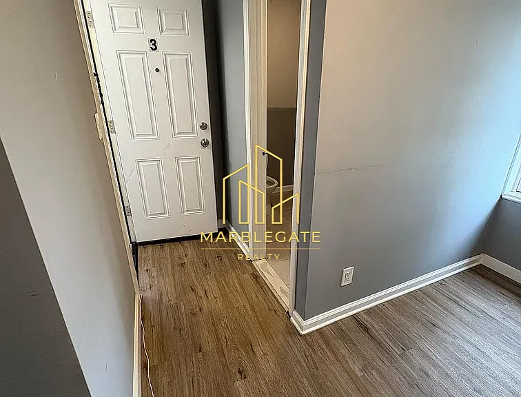 11 Cliff Hill Pl #33 — Photo 3