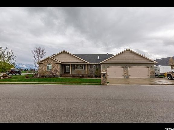 2nd image of 694 Granny Smith Cir