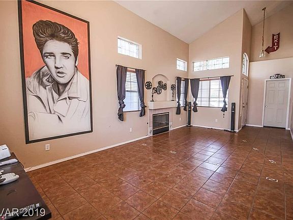 5th image of 6445 Grand Oaks Dr