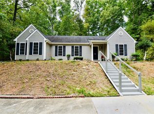 110 War Woman Trl, Seneca, SC 29672