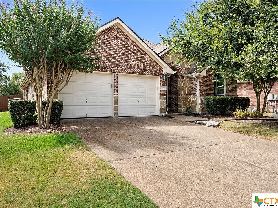 1st image of 2709 Plantation Dr