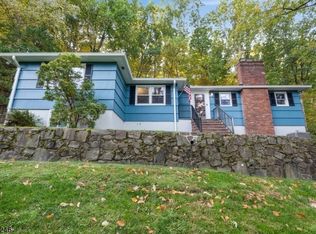 1 Molly Stark Dr, Morristown, NJ