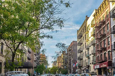 Rented by Living New York