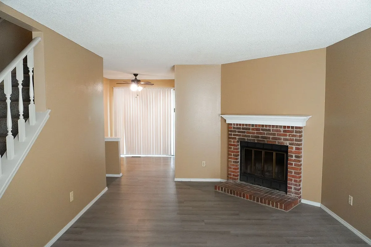 Building Photo - 9242 E Funston Ct #2
