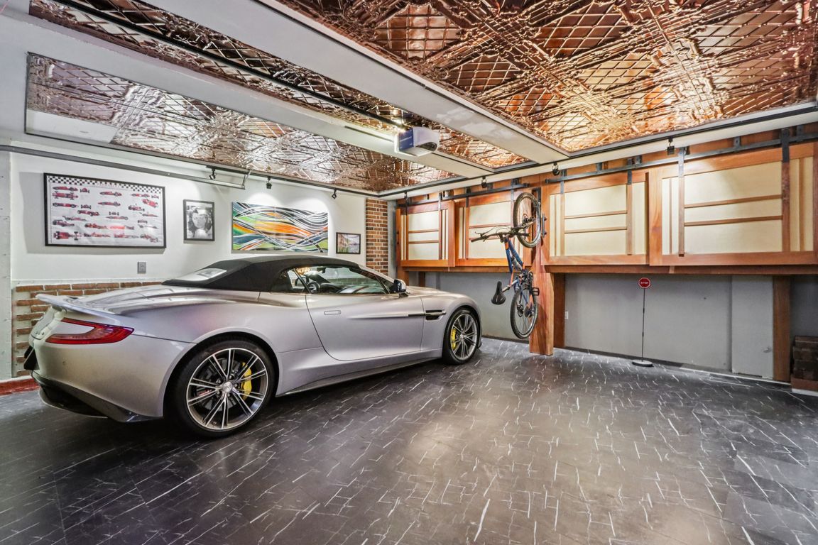 next background image