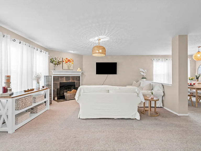 3600 Diamond Ranch Rd — Photo 27