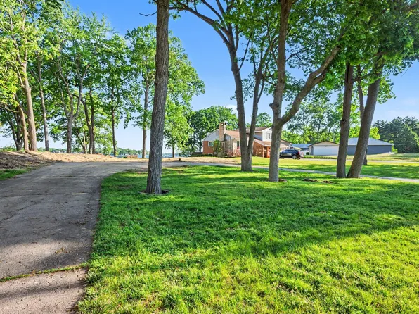 2833 Woodhams Ave, Portage, MI 49002