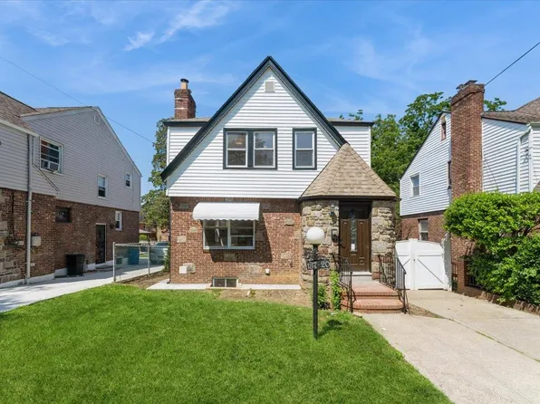 13720 173rd St, Jamaica, NY 11434