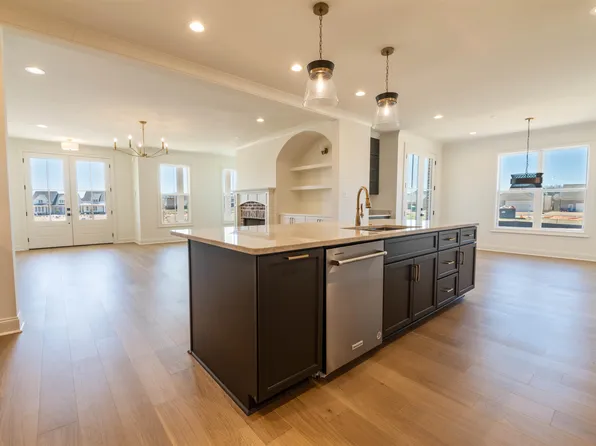 50 Rambling Rex Trl, Collierville, TN 38017