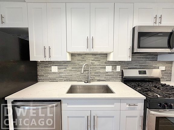 5th image of 4103 N Lincoln Ave #2R