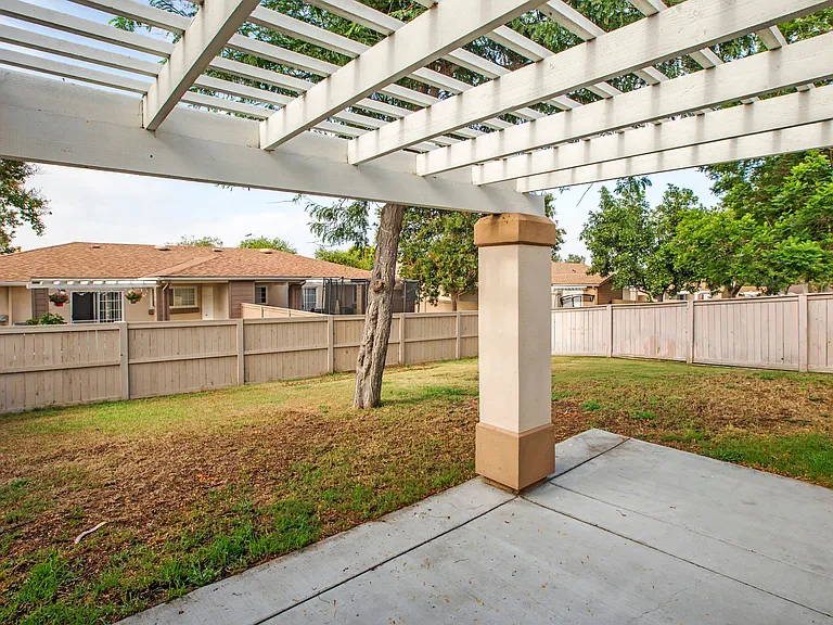 Orleck Heights - Military Housing — Photo 11