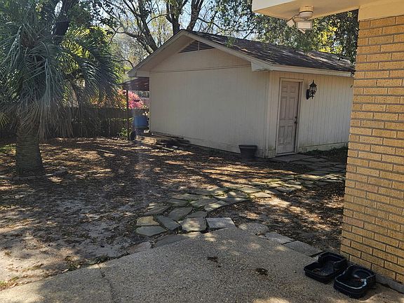 5th image of 2535 Meadow Rd