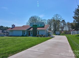 2313 E State Highway 10, Conover, NC 28613