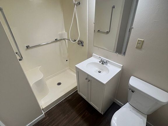 4th image of 306-314 N Washington St #B-6