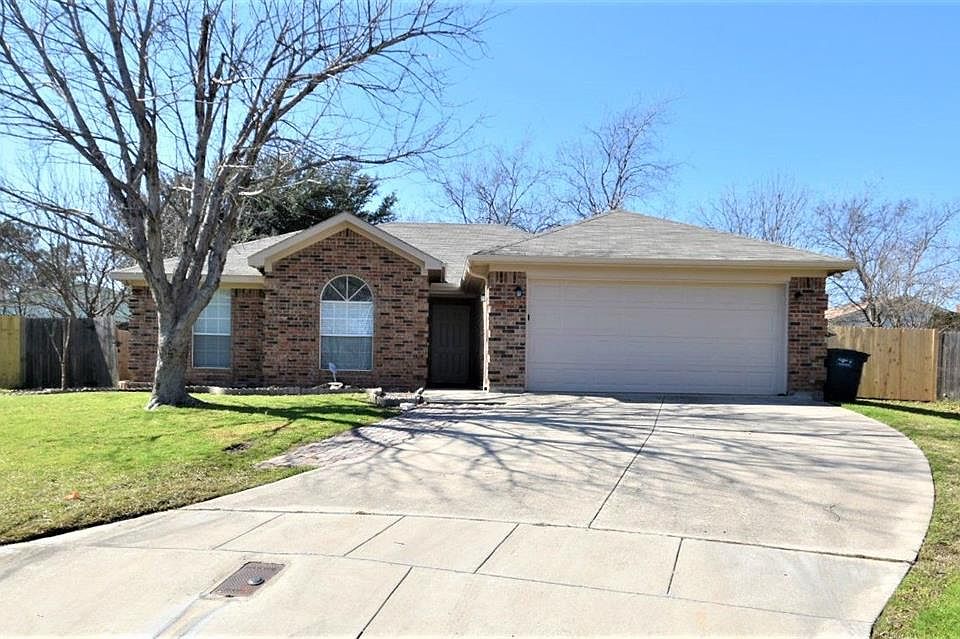 1st image of 7425 Marsarie Ct
