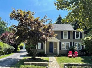 102 Woodbury Rd, Huntington, NY 11743