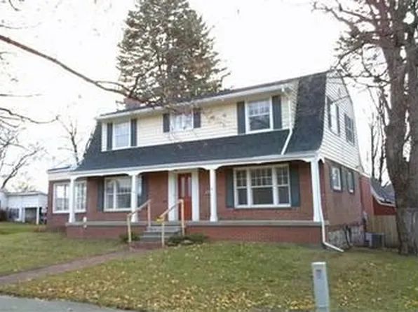 411 N Main St, Lapeer, MI 48446