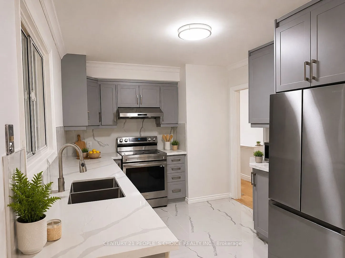 3 bed, $2,799 — Photo 3