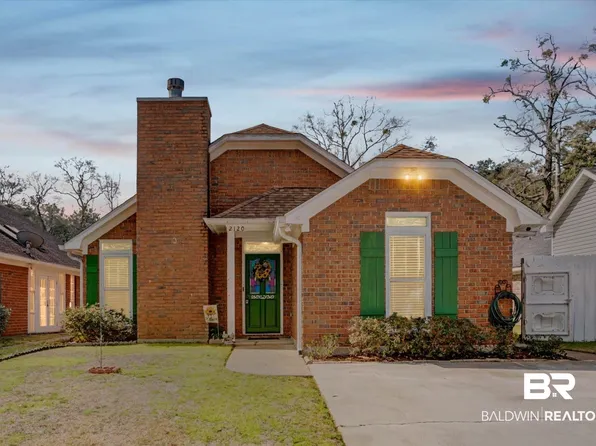 2120 Panorama Dr, Mobile, AL 36609