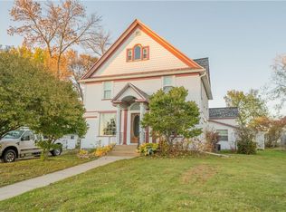 229 E 3rd Ave, Stanley, WI 54768