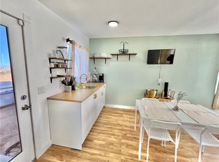 55778 Sunnyslope Dr, Landers, CA 92285