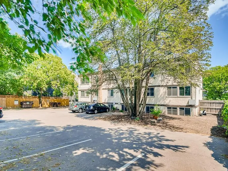 2212 Aldrich Ave S #303 — Photo 12