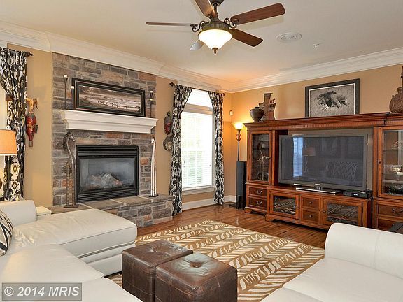 2nd image of 12325 Greenbriar Branch Dr