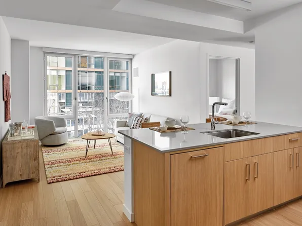 10 Halletts Point image 1 of 52