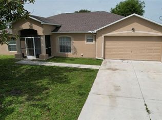 462 NE 2nd Pl, Cape Coral, FL 33909