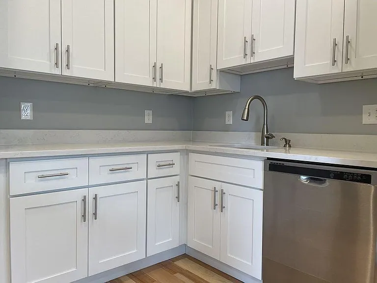 108 Pine St #1 — Photo 11