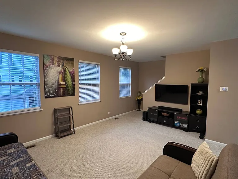 287 Evergreen Cir — Photo 8