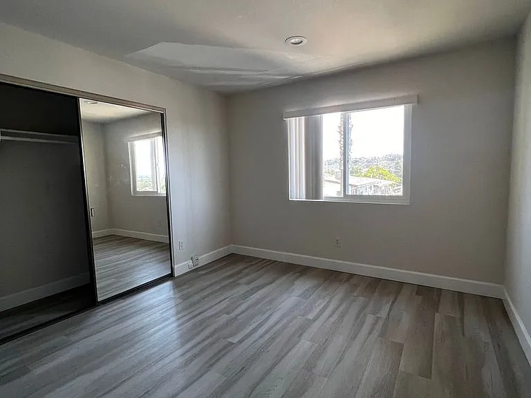 5765 Lauretta St — Photo 26