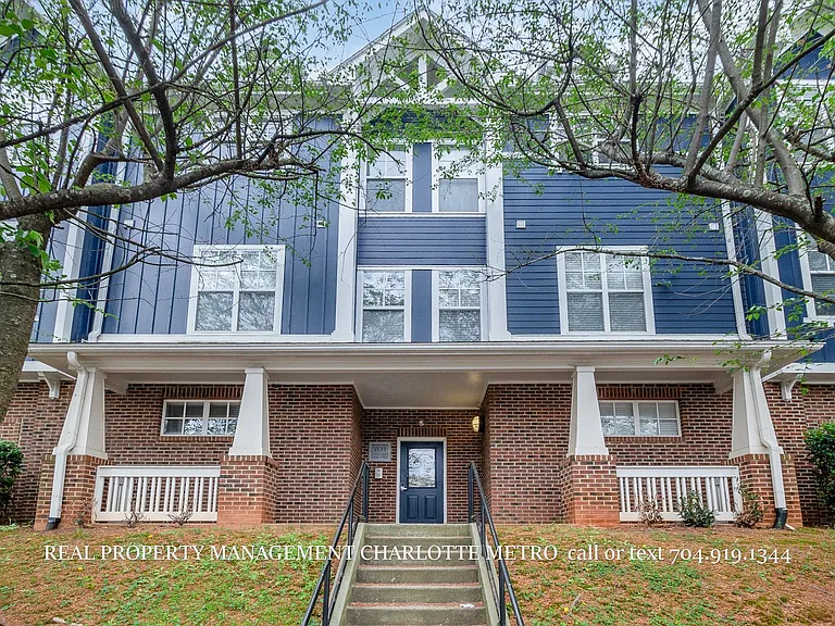 1630 Walnut View Dr — Photo 37