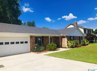 1816 Fitzgerald Dr SW, Decatur, AL 35603