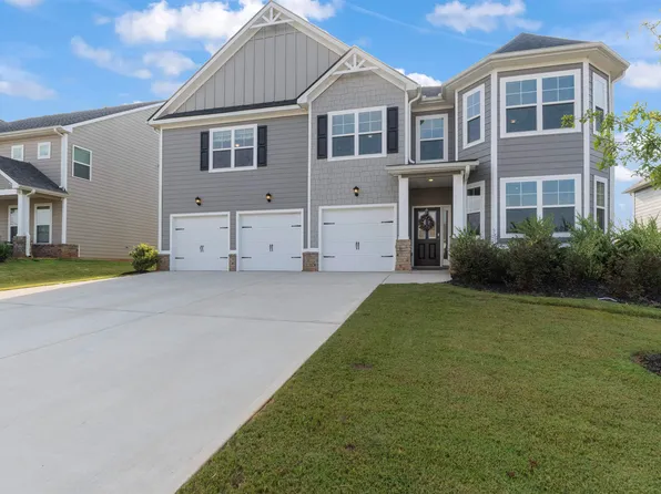 1151 Hawthorne Cir, Madison, GA 30650