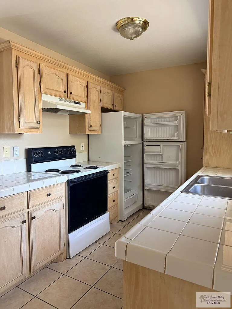 2206 N 7th St — Photo 3