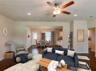 121 Berry Dr, Haslet, TX 76052