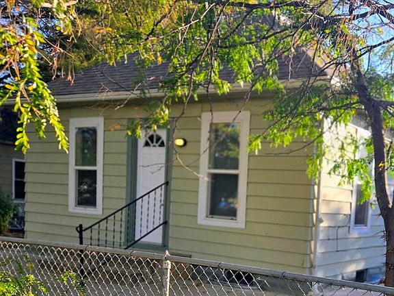 5th image of 205 S Curtis St