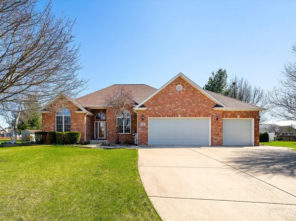 112 Kees Ln, Sandwich, IL 60548