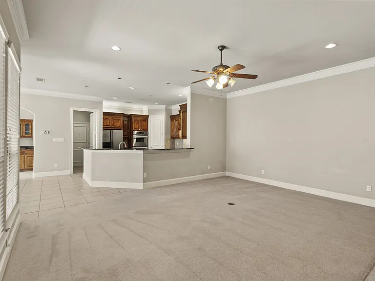 3240 Forestbrook Dr — Photo 9
