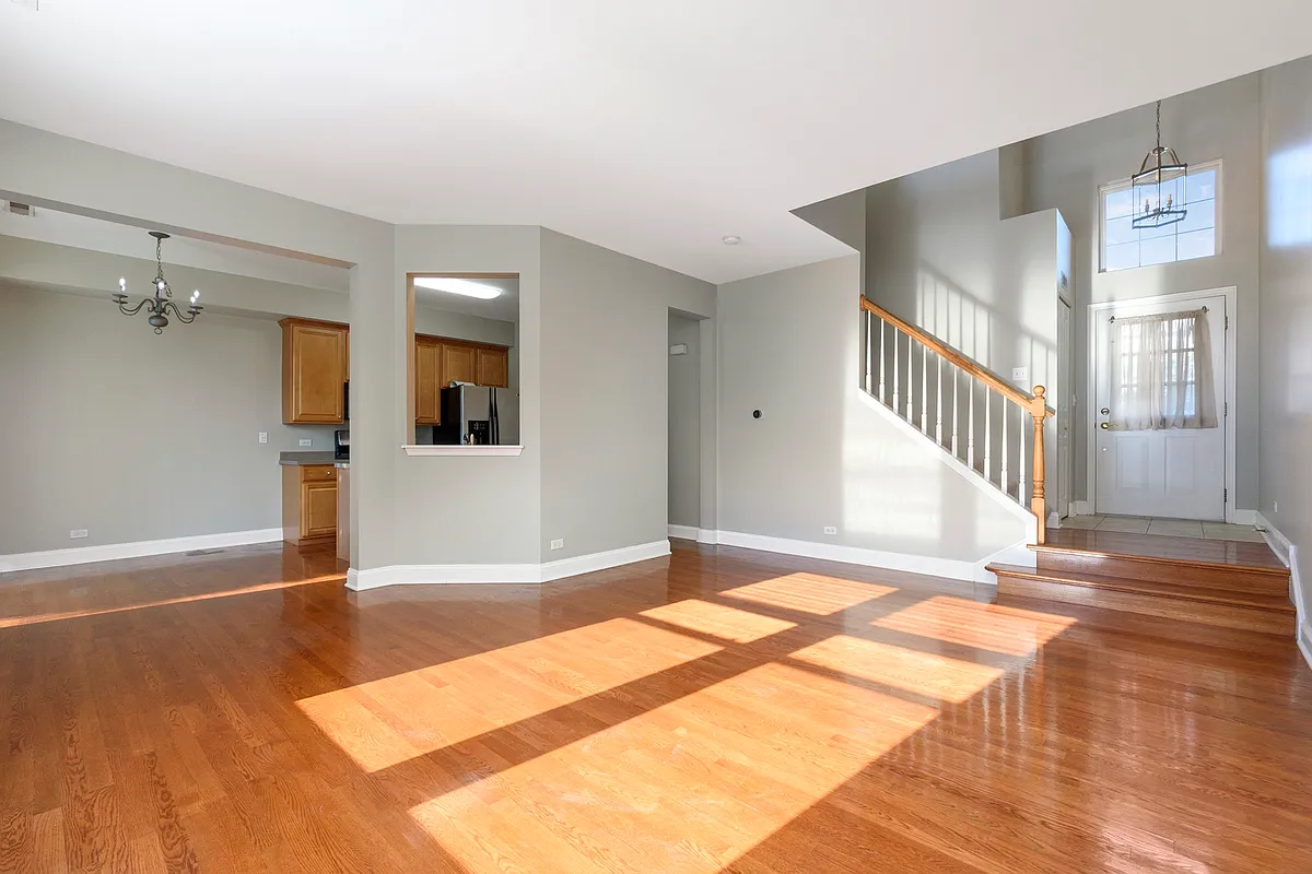 Building Photo - 3124 Ollerton Ave