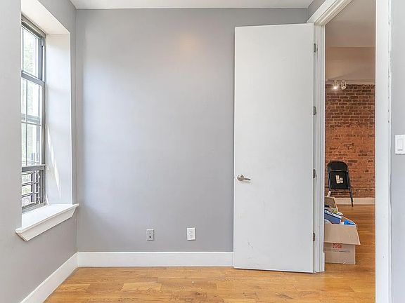 3rd image of 17-12 Linden St #2L