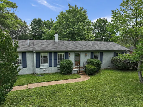 714 Harpeth Knoll Rd, Nashville, TN 37221