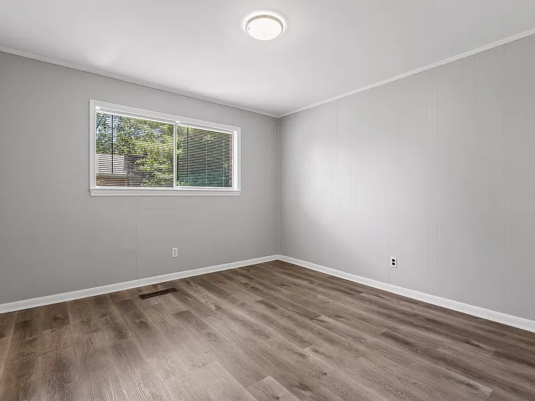 620 Lindsay Ave — Photo 22