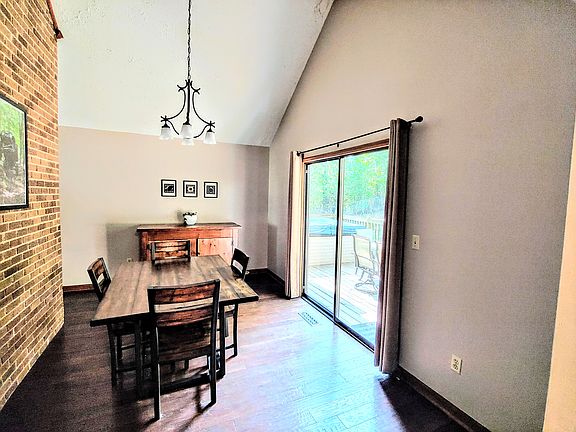 5th image of 510 Highbury Ln