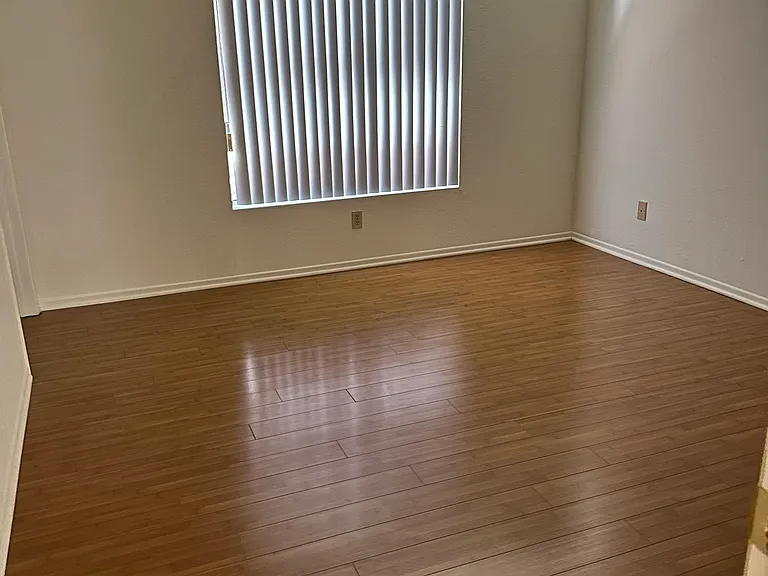 5038 Laurel Canyon Blvd #10 — Photo 5