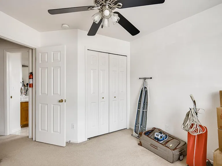 2615 Lone Tree Ct — Photo 14