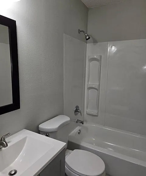 1108 Rhett Dr — Photo 7