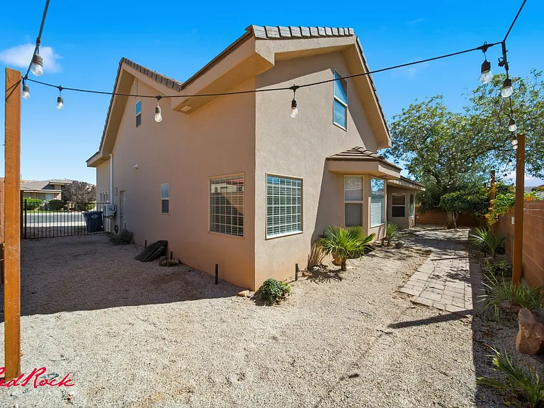 3304 W Palomar — Photo 35